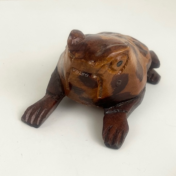 Hand Carved Wooden Frog - Picture 12 of 16